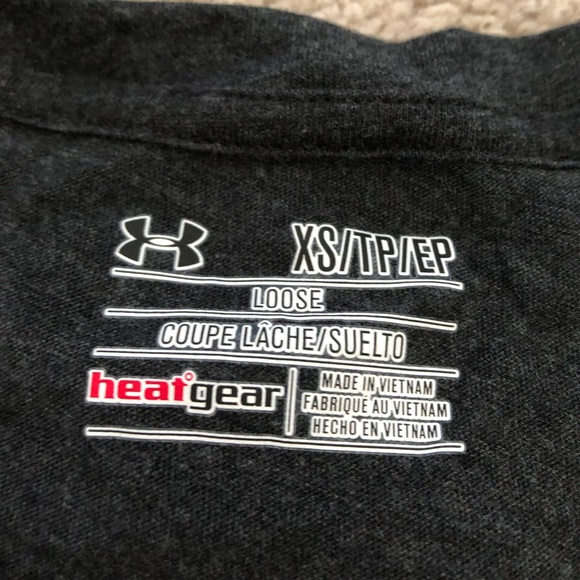 Women’s Under Armour Long Sleeve Shirt - Picture 2 of 3